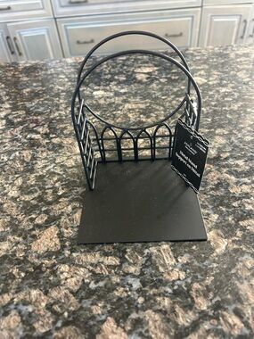 ASHLAND 6" ARCH WINDOW MINIATURE METAL STAND NWT
